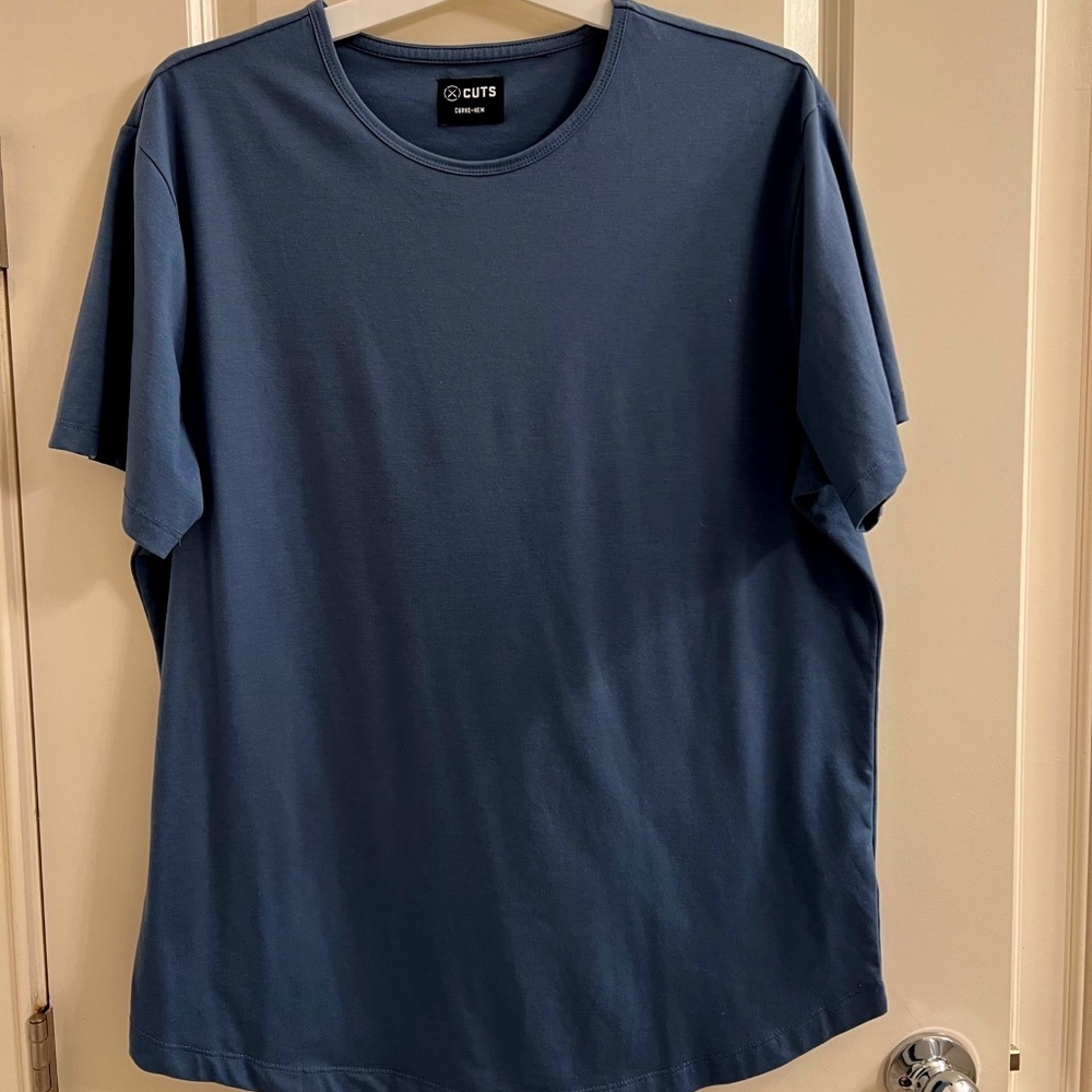 Cuts Clothing Curve-Hem AO Shirt (Light Navy)